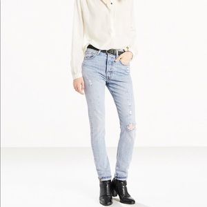Levi’s 501 Skinny Jeans in clear minds
